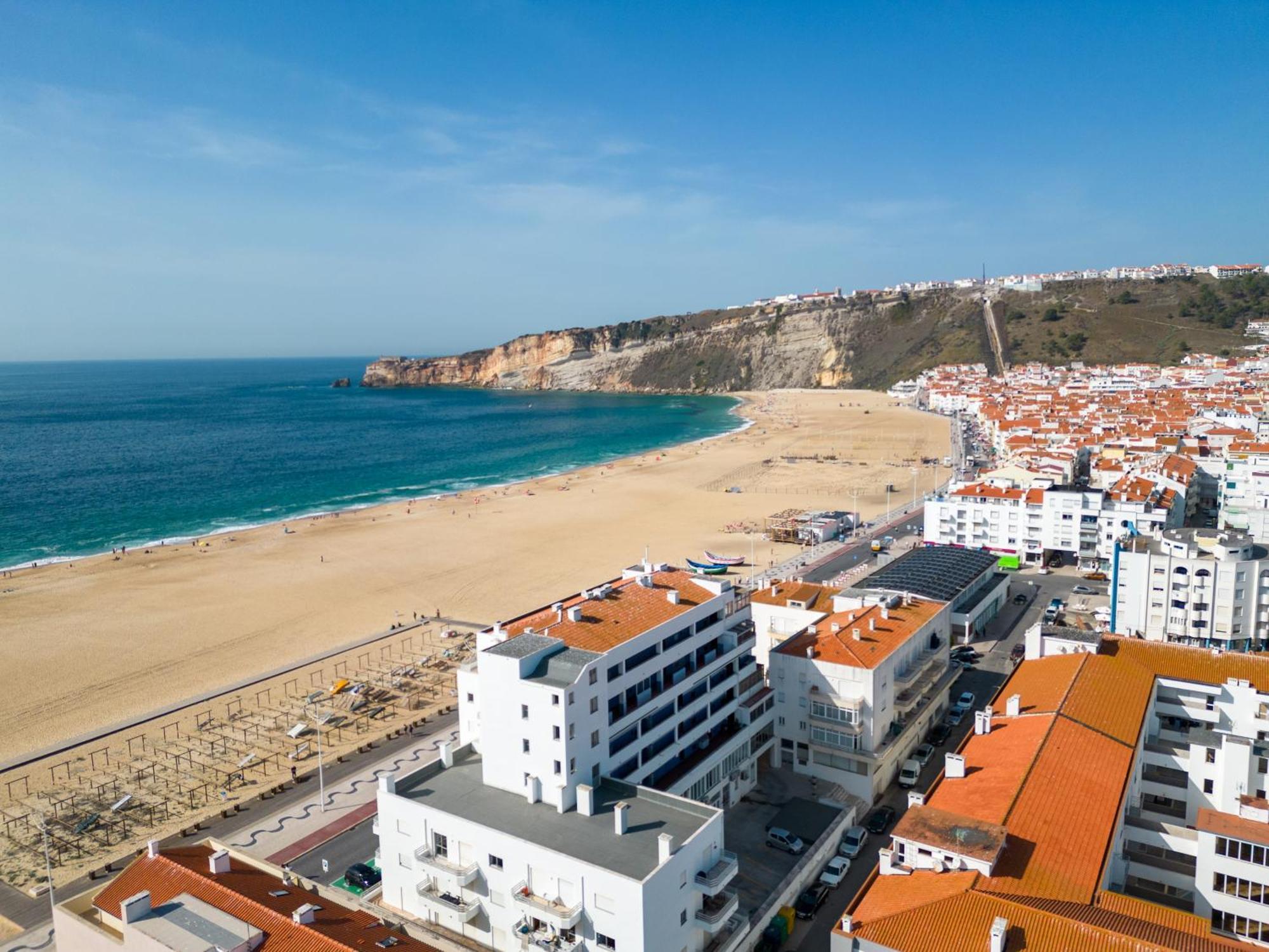 T2 Dina'S Place Nazaré Exterior foto